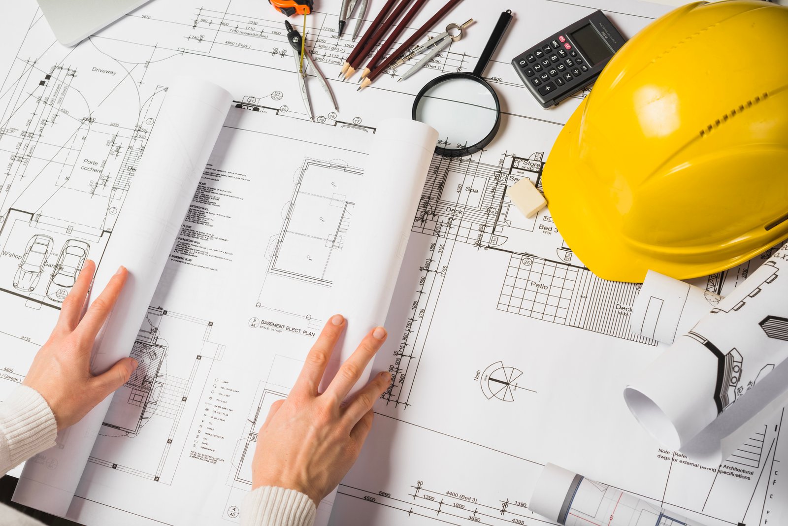 Construction Estimating - Blueprints and Hardhat